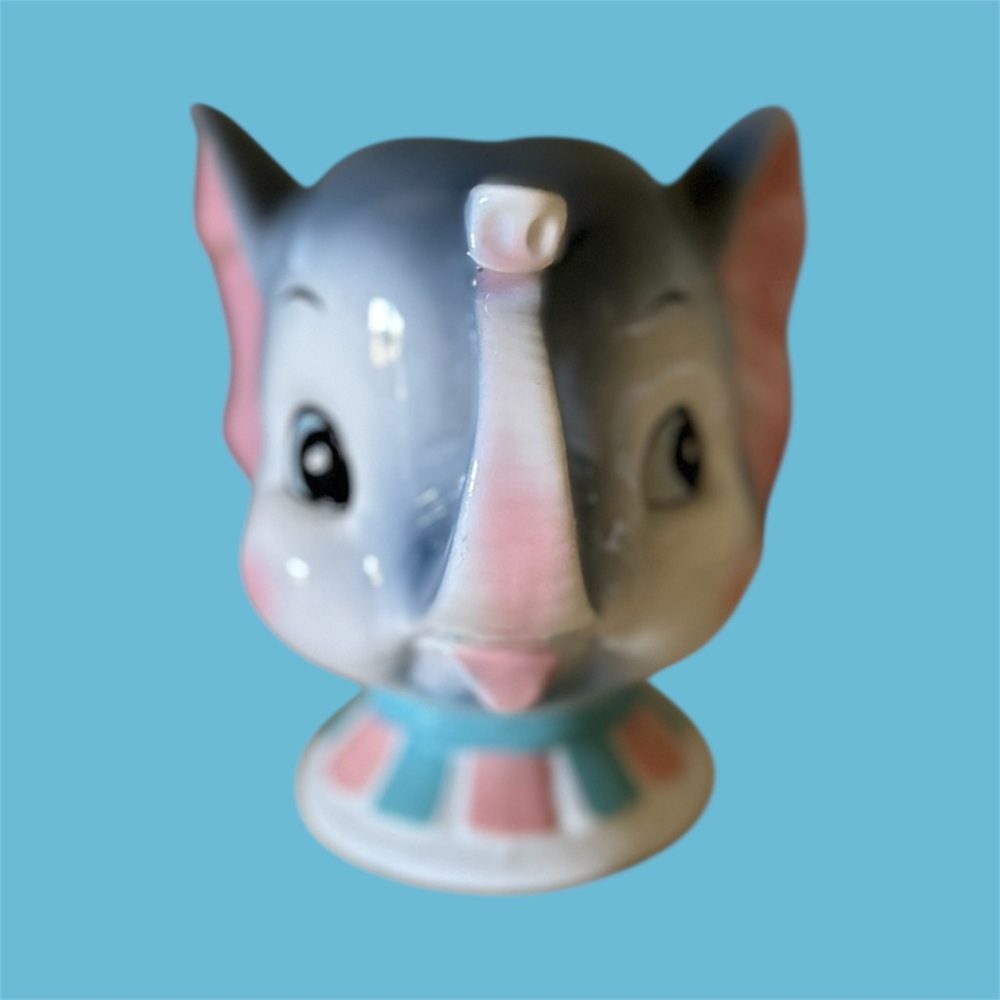 Vintage Inarco Japan Ceramic Elephant  Planter Mint